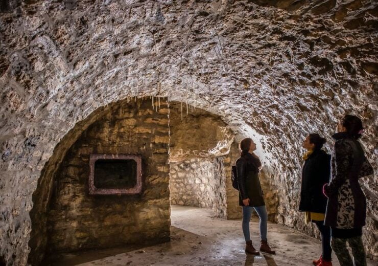 Budapest: Buda Castle Cave Tour - Tour Overview