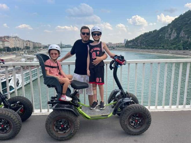Budapest: Buda Highlights Guided Tour on Electric EZRaider - Tour Features and Benefits