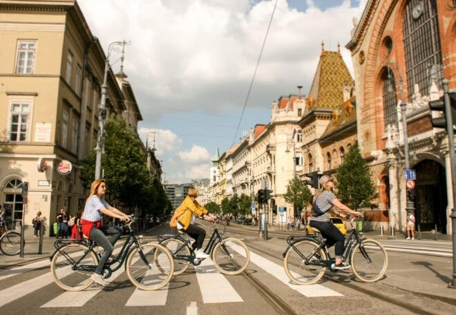 Budapest by Bike - 1 Day Bike Rental (9am-6pm) - The Sum Up