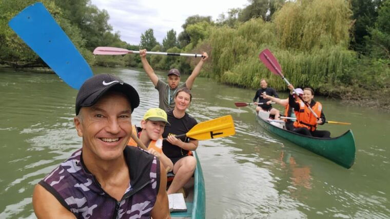 Budapest: Canoeing the Danube w or wo Sauna or Danube Beach - Who Should Try This?