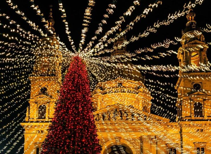Budapest : Christmas Markets Festive Digital Game - Game Overview