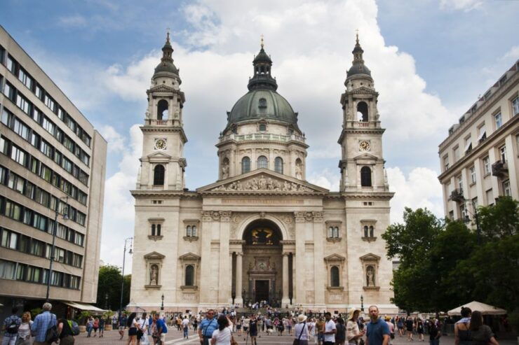 Budapest: City Center Walking Tour - Full Itinerary Description