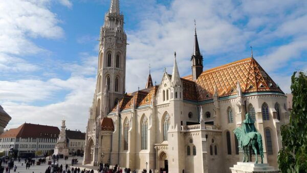 Budapest: City Highlights Walking Tour - The Sum Up