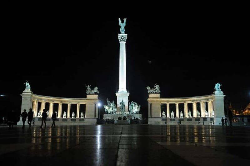 Budapest: City Park- True Crime of Hungary- Walking Tour - FAQs