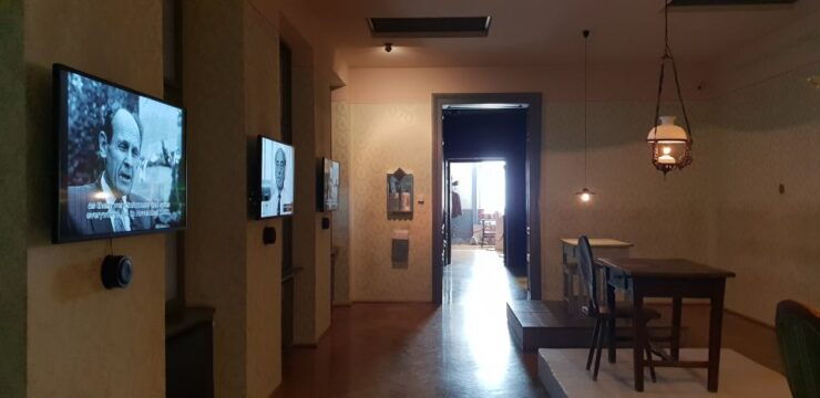 Budapest: Communist History Tour With House of Terror Option - Activity Details