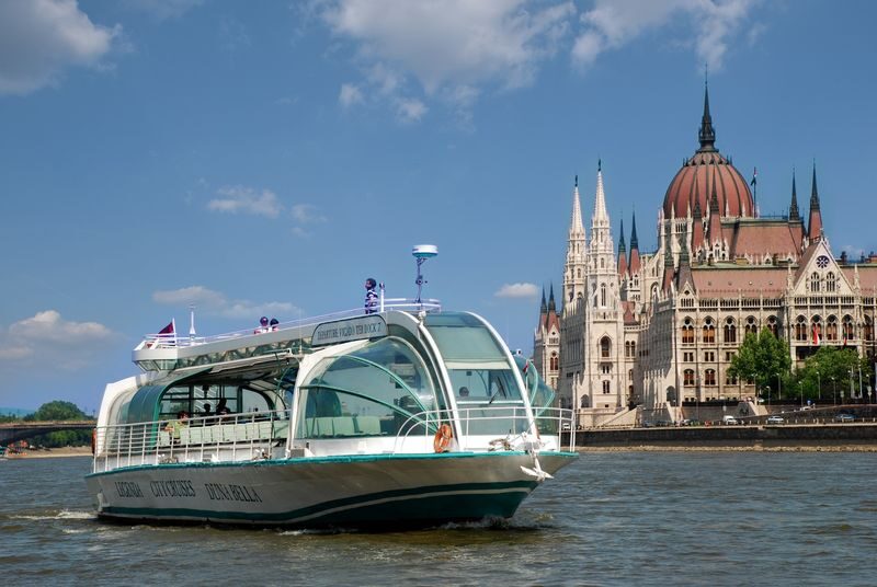 Budapest Cruise with Drink and Audio Guide (All-Day Departures) - Is the price worth it?