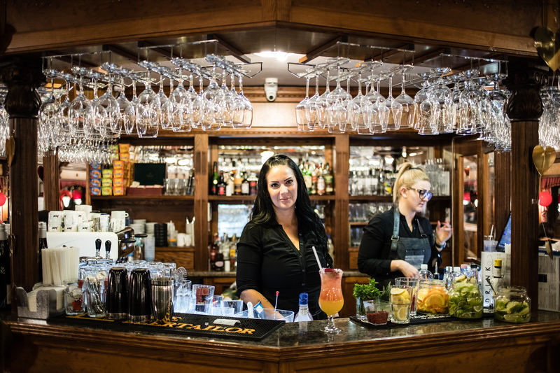 Budapest Cruise with Drinks and Live Music - Should you book it?