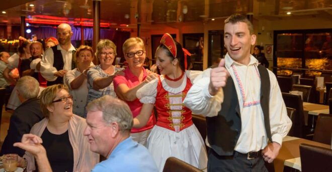 Budapest: Danube Cruise With Folk Dancing and Drinks - Itinerary and Main Sites