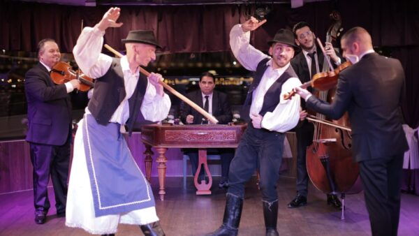 Budapest: Danube Cruise With Folk Dancing and Drinks - The Sum Up