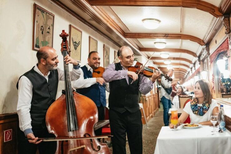 Budapest: Danube Cruise With Hungarian Dinner and Live Music - Activity Details