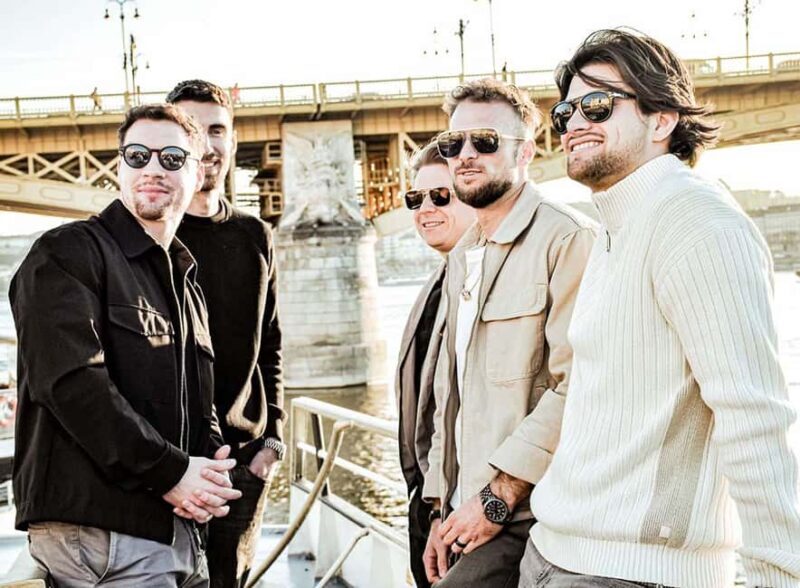 Budapest: Danube River Cruise with Unlimited Rosé Wine - Good To Know