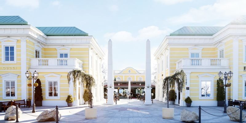 Budapest Designer Outlet Parndorf Shopping Tour with Transfers - Key points before you book