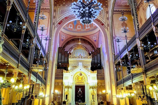 Budapest Dohany, Heroes, Rumbach Synagogues & Jewish Ghetto Tour - Tour Overview