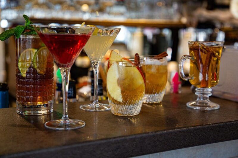 Budapest: Downtown Budapest Cocktail Cruise - The Itinerary — What You’ll See and Experience