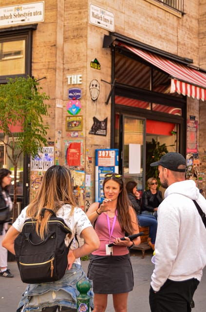 Budapest: Downtown Legends and Street Art Adventure - Exploring Budapests Vibrant Street Art