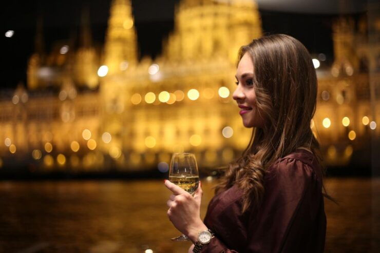 Budapest: Easter Dinner Cruise on the Danube River - Booking Information