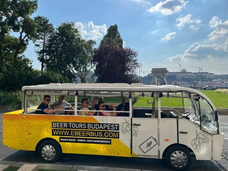 Budapest: eBeerBus Sightseeing Tour - The Itinerary: What to Expect at Each Stop