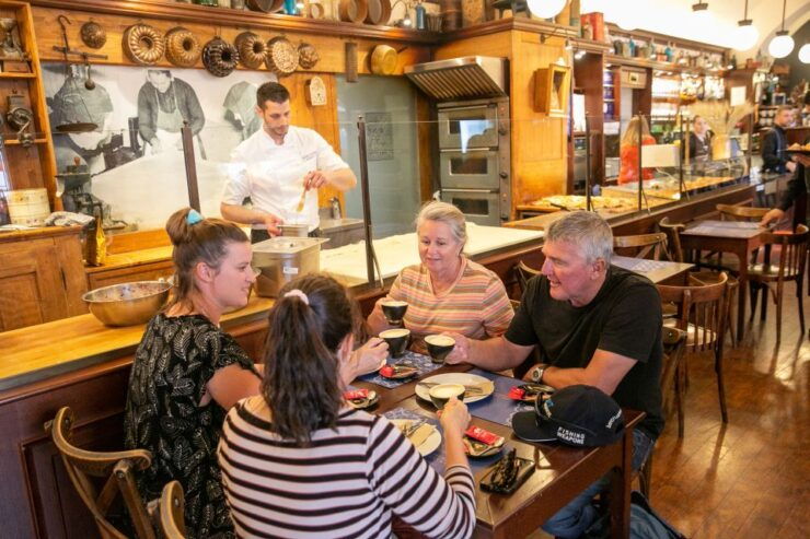 Budapest Essentials Private Tour: Highlights & Hidden Gems - Experience Highlights