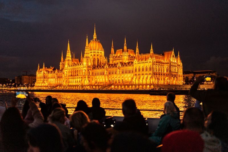 Budapest Evening Cruise with Drink & Audio Guide - A river view of Budapest’s best-known sights