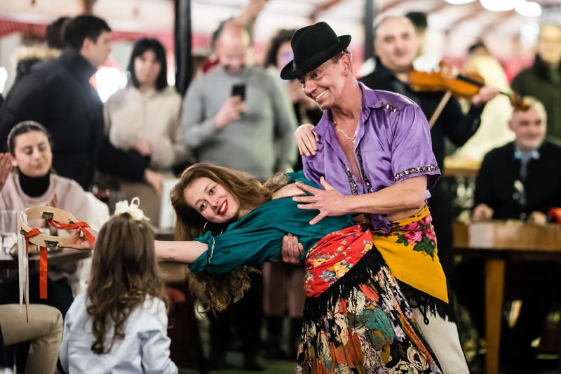 Budapest Evening Dinner Cruise with Folklore Show - Key things to know before you book