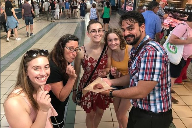 Budapest Foodie Tour - Meeting and Pickup