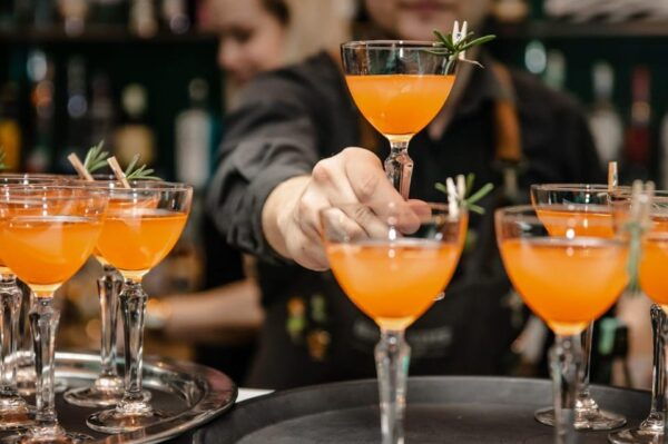 Budapest: Glamour of the Old Town With Dinner and Live Music - Customer Reviews and Ratings
