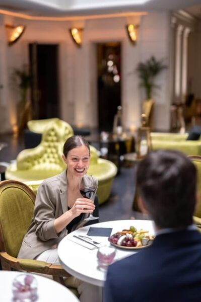 Budapest: Glamour of the Old Town With Dinner and Live Music - Tips for Your Visit
