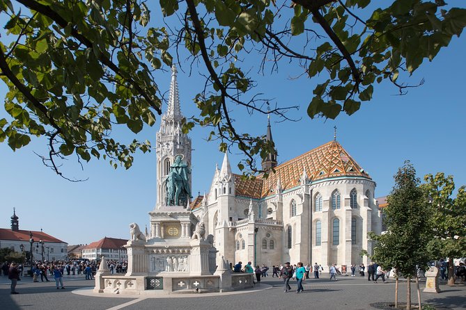 Budapest Grand City Tour With Parliament Visit - Sightseeing Highlights