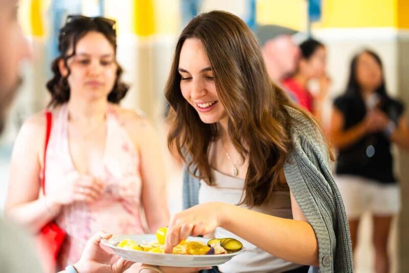 Budapest: Grand Market Tasting Tour with Local Guide - The Sum Up