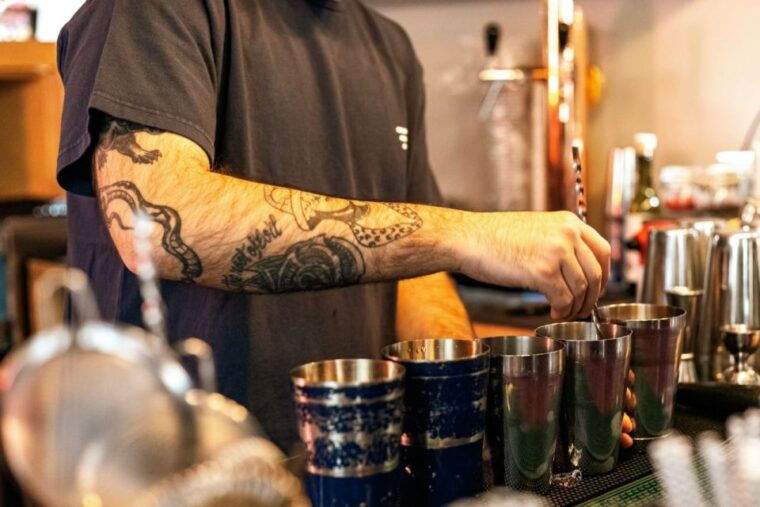Budapest: Guided Bar Crawl Walking Tour - The Social Side and Atmosphere