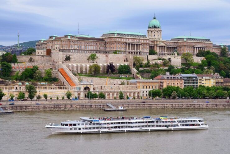 Budapest: Guided Buda Castle History Tour - Activity Details