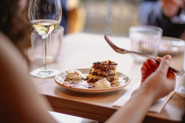 Budapest: Guided Foodie Walking Tour With Food and Drinks - What to Expect