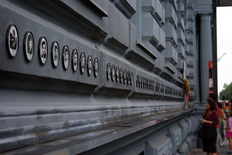 Budapest Half-Day Tour: Life Behind the Iron Curtain - Booking Information