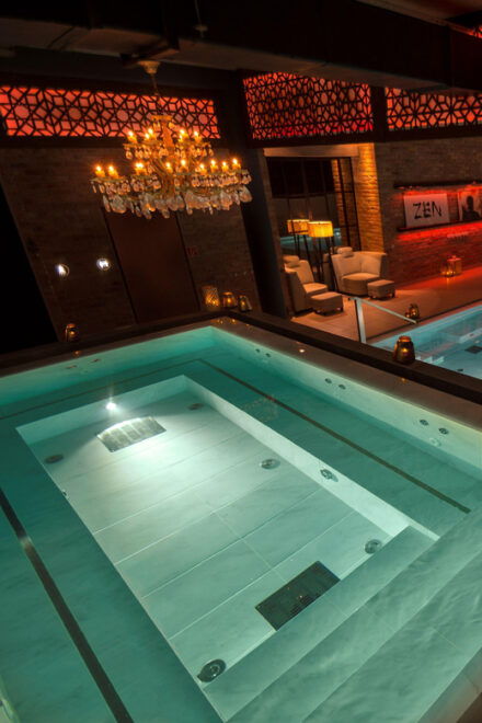 Budapest : Hammam Rituals + Unlimited Pool Mandala Day Spa - Local Attractions and Dining Options