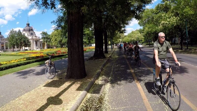 Budapest Highlights Bike Tour with a local guide - Good To Know