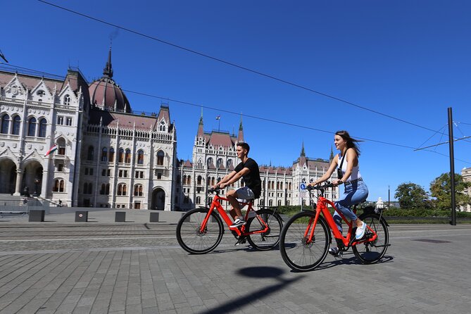 Budapest: Historic Downtown Ride on E-Bicycles Buda & Pest - Itinerary