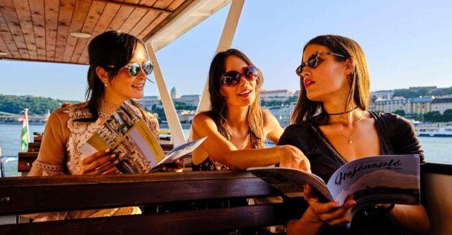 Budapest: Hop-On Hop-Off Day Time Cruise - Itinerary and Departure Times