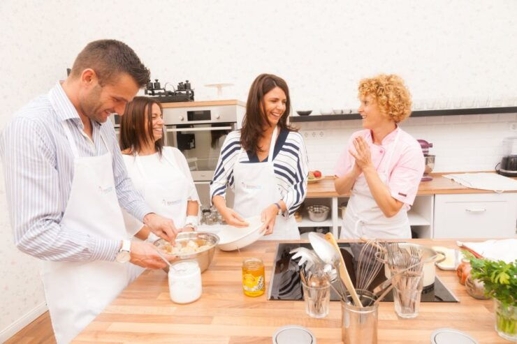 Budapest: Hungarian Cooking Class With a Professional Chef - Experience Highlights