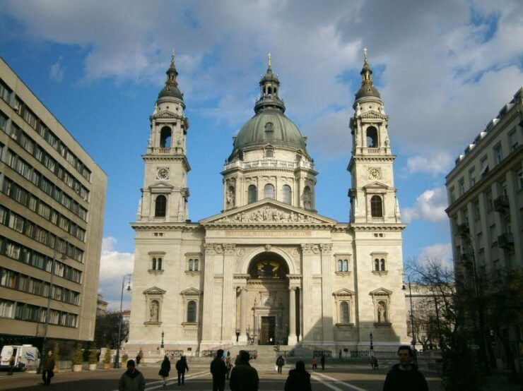 Budapest: Inner City Private Walking Tour of Pest - Tour Highlights and Inclusions