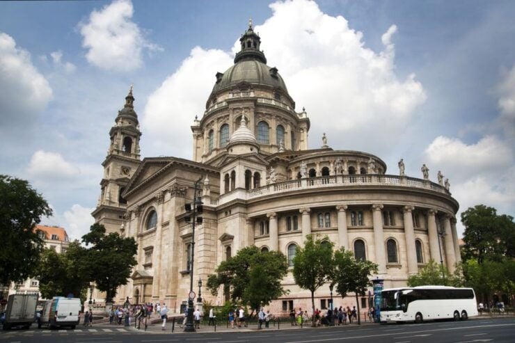 Budapest: Inner City Walking Tour in German - Booking Information