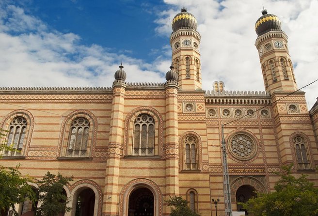 Budapest Jewish Heritage Tour & Synagogue Ticket - Meeting Point Details
