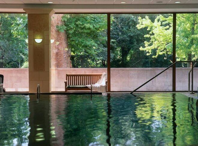 Budapest: Margaret Island Day Spa Entry Ticket - Natural Surroundings and Atmosphere