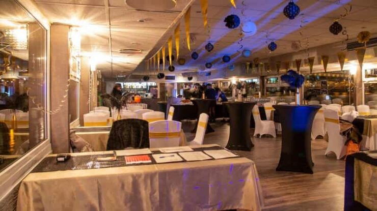 Budapest: New Years Eve Boat Party Cruise on the Danube - Key Points