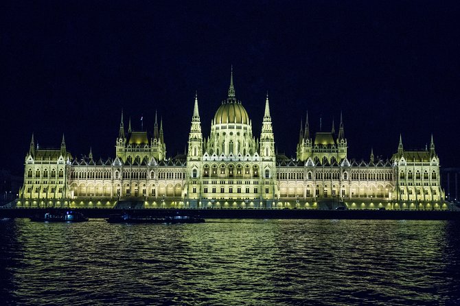 Budapest Night Walking Tour With Danube River Cruise - Tour Overview
