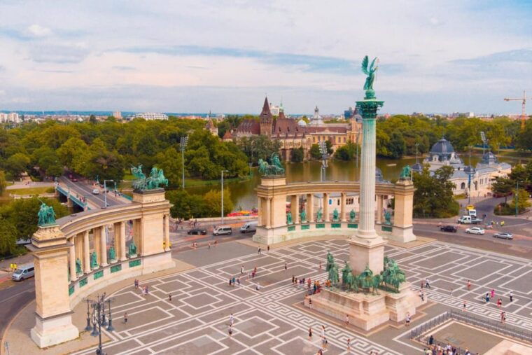 Budapest Old Town and Top Attractions Private Walking Tour - FAQs