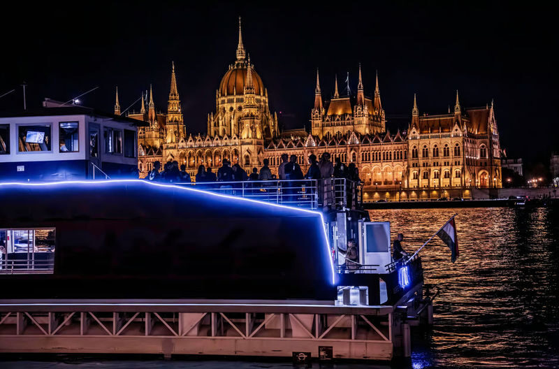 Budapest Open-Terraced Cruise with Audio Guide - Key points before you book
