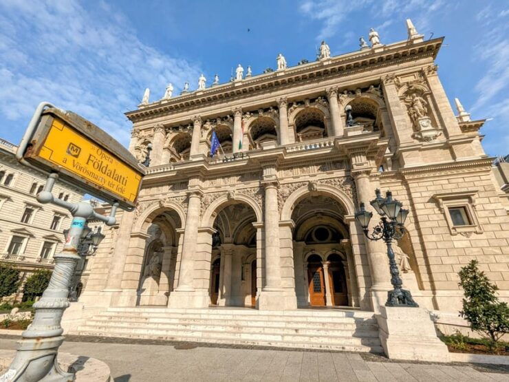 Budapest: Opera House Guided Tour - Experience Highlights