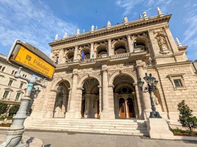 Budapest: Opera House Guided Tour - Meeting Point Details