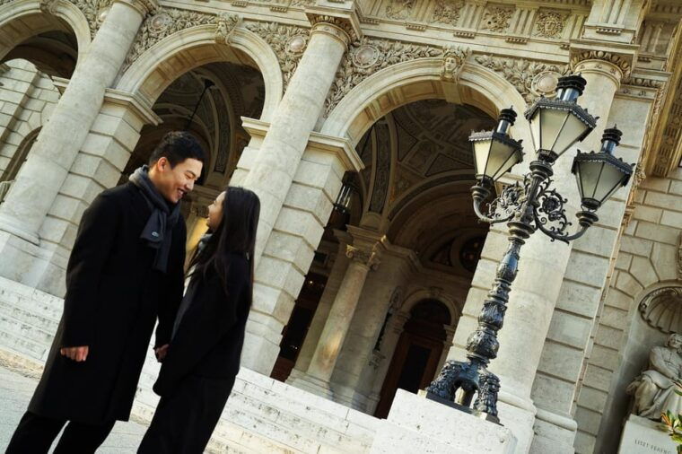 Budapest: Photo Session with Professional Local Photographer - FAQs