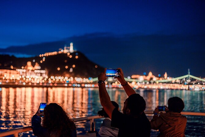 Budapest: Premium River Cruises With Welcome Tokaj Frizzante - Whats Included in the Tour